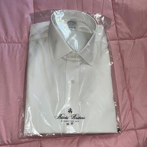Men’s white button down shirt